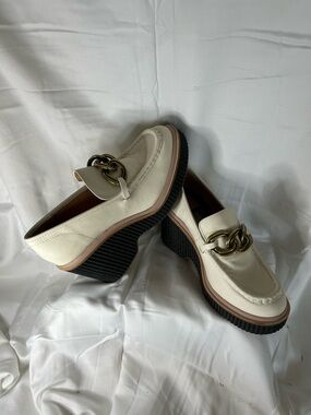 Dolce Vita Ivory Leather Loafers with Chunky Gold Chain
